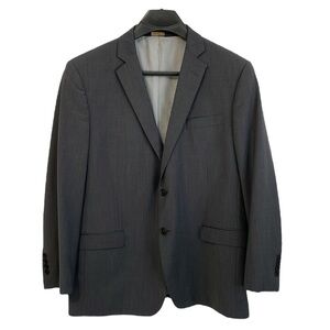 Brooks Brothers Explorer Madison Fit grey 2 button‎ Size 46R wool blazer.